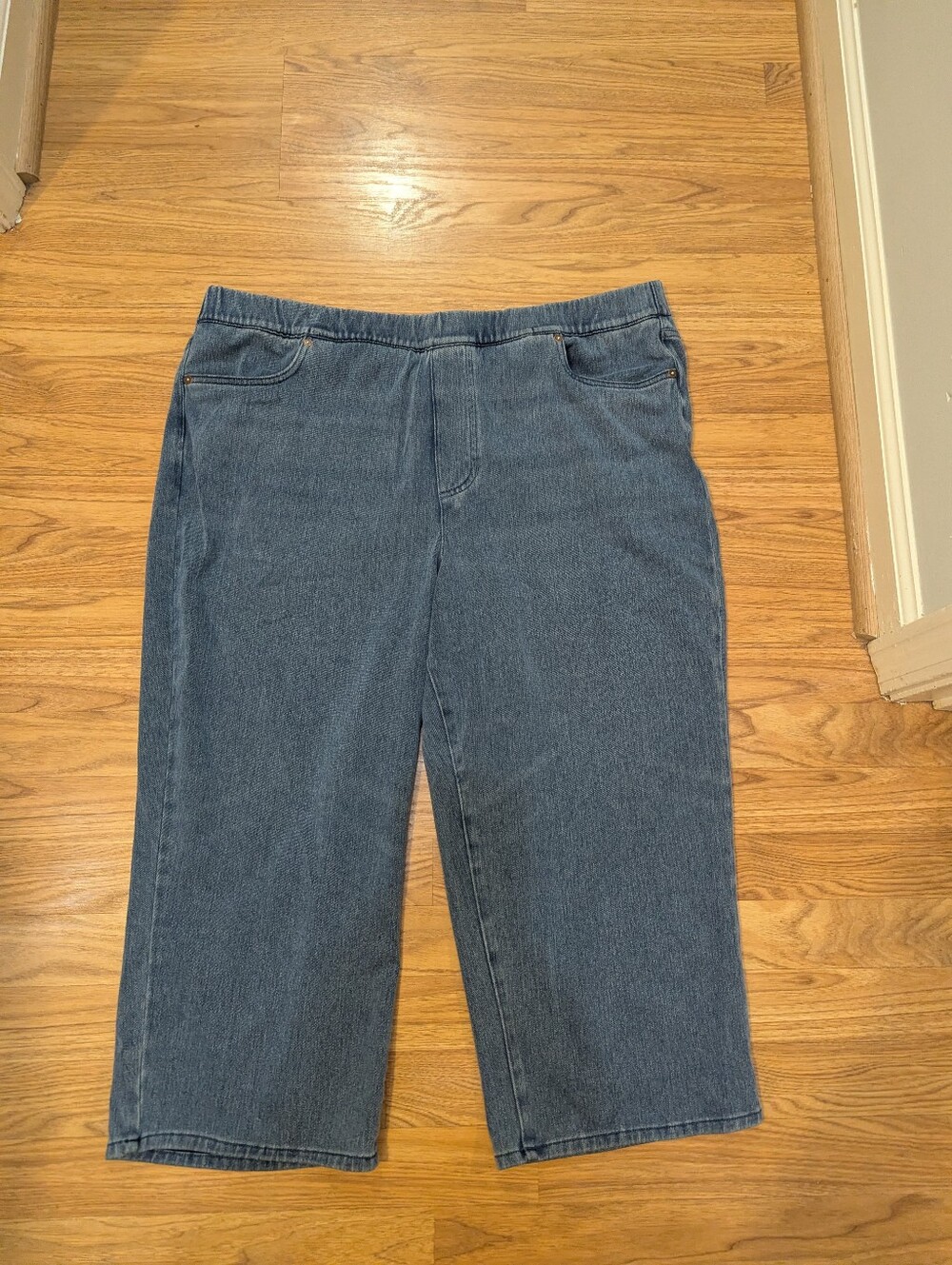 Women’s Relaxed Fit Blue Denim Jeggings
